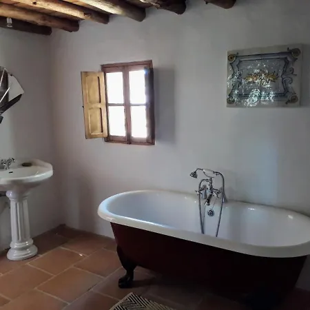Villa Beautiful Cortijo With Pool Near Ronda